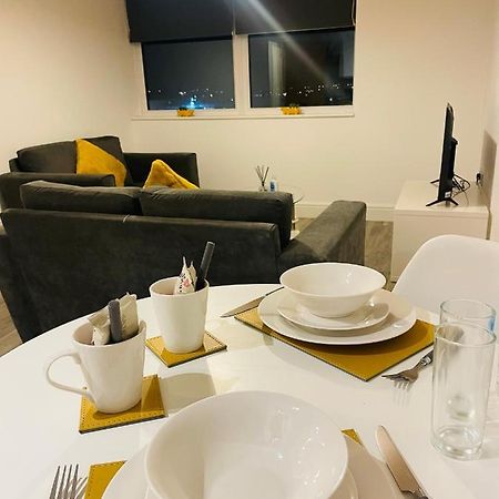 #0509 Two Bedroom Serviced Apartment- Free Parking Derby Esterno foto
