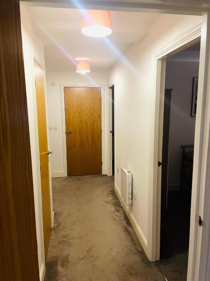 #0509 Two Bedroom Serviced Apartment- Free Parking Derby Esterno foto