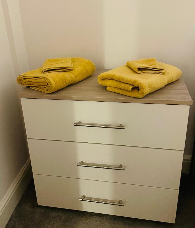 #0509 Two Bedroom Serviced Apartment- Free Parking Derby Esterno foto